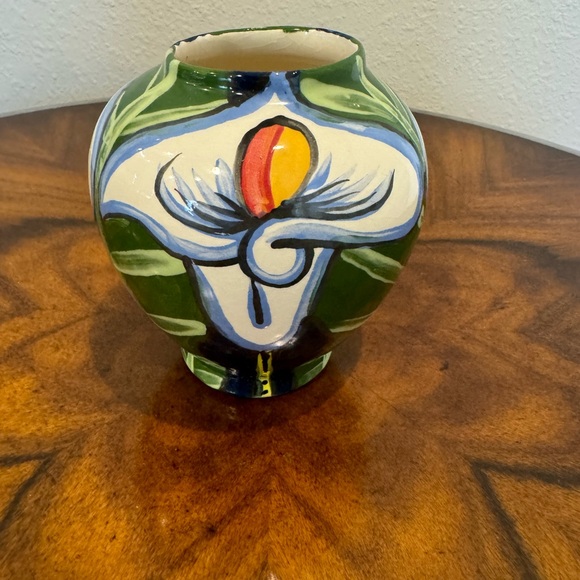Other - Hand made Calla Lilly Ceramic Vase 4 1/2 inches made in Nicaragua artist…